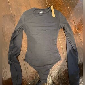 NWT Skims Long Sleeve Thong Bodysuit